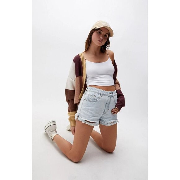 Pacsun Mom Shorts Blue Distressed Denim Fray Cutoff High Rise - Picture 4 of 16